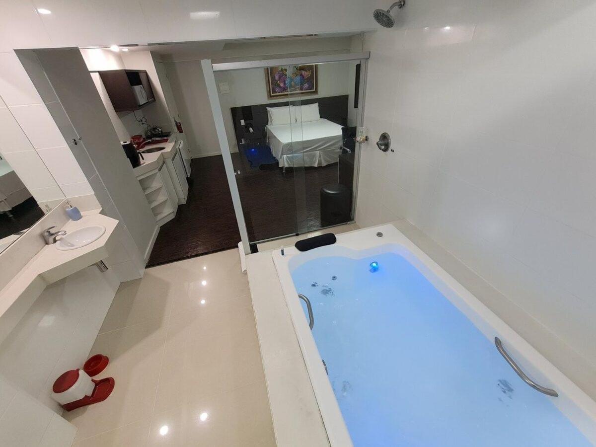 Apartamento Jacuzzi Privativa No Coracao Da Pampulha Belo Horizonte Exterior foto